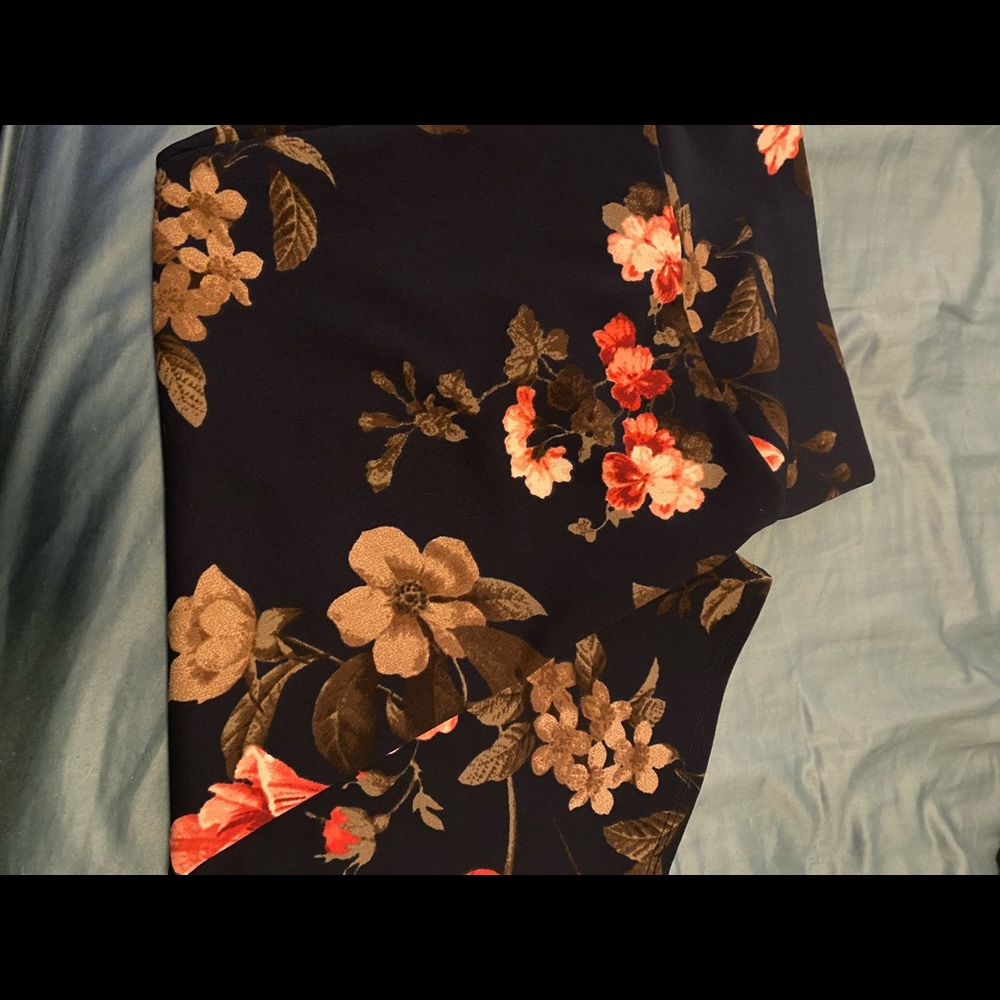 LulaRoe 3XL Cassie pencil skirt